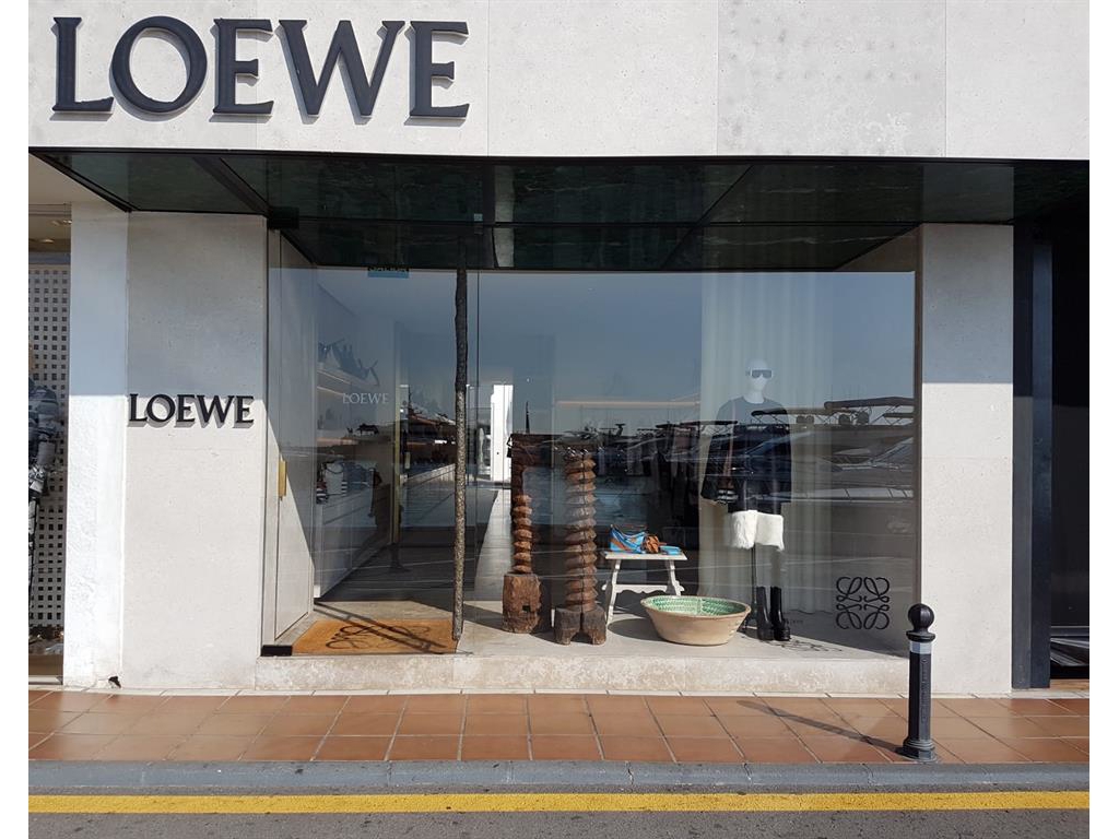 Loewe Puerto Banús